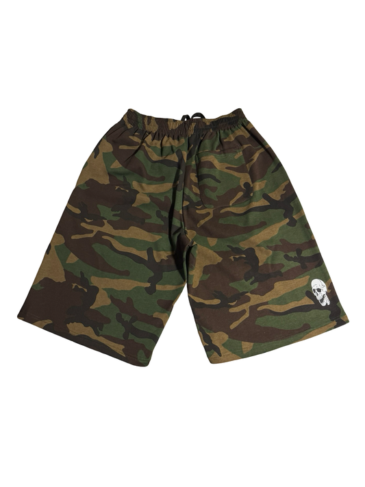3/4 camo shorts