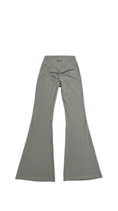 (Szn2) sliver grey flared leggings - NVM/Nevamind